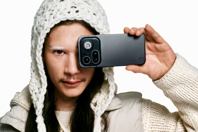 Nothing yeni telefon modelleri Phone (4a) ve Phone (4a) Pro’yu piyasaya sürdü, gelişmiş arka aydınlatma ve daha yüksek fiyatla donatıldı.