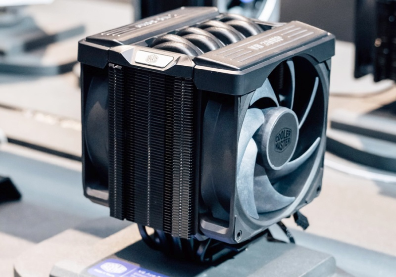 Cooler Master yeni CPU soğutucusu V8 Ace 3DHP'yi piyasaya sürdü; “ultra verimli” ısı transferi vaat ediyor