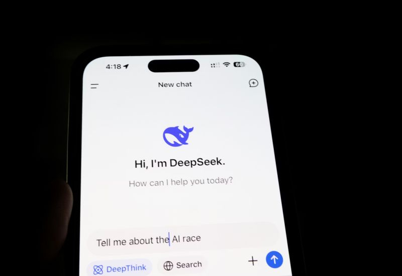 Anthropic, üç Çinli şirketi AI modellerini “distile” ettiğini suçladı