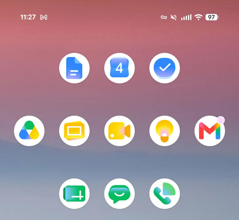 Google, Workspace uygulamalarının simgelerini “Gemini Çağı” temasıyla güncelledi.