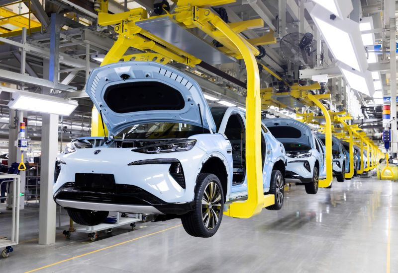 BYD Çin’den Tesla’yı geride bırakarak dünya genelinde 22 ülke ve bölgede elektrikli araçların önde gelen tedarikçisi oldu