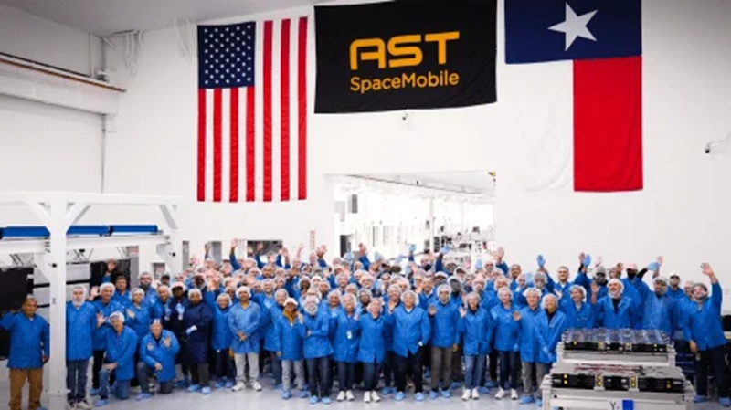 AST SpaceMobile, cep telefonları için uydu internetini neredeyse beş kat hızlandırdı
