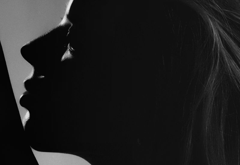 OpenAI, güvenlik endişeleri nedeniyle ChatGPT'de erotik sohbetlerin uygulanmasını ertelemiştir