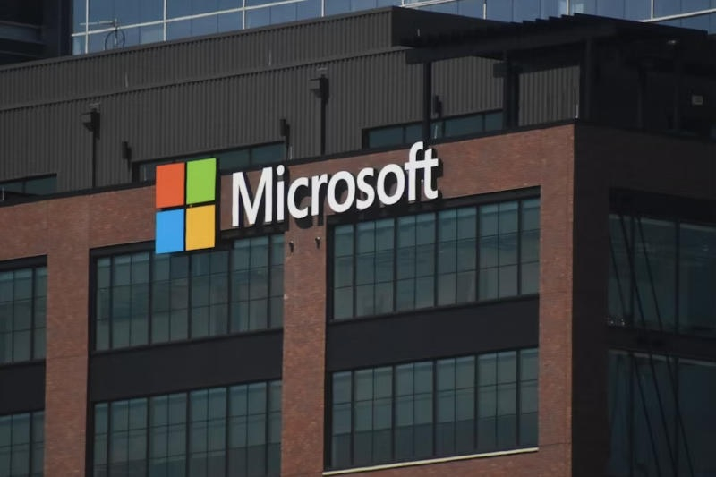 Microsoft'ta pazarlama direktörü 35 yıllık çalışma süresinden sonra ayrıldı.