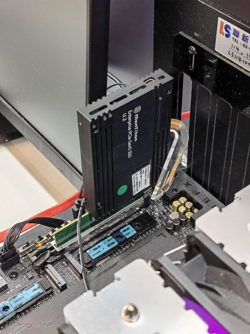 Silicon Motion, PCIe 6.0 tabanlı SSD denetleyicilerini piyasaya sürdü ve bu denetleyiciler 28 GB/s hıza kadar ulaşabiliyor