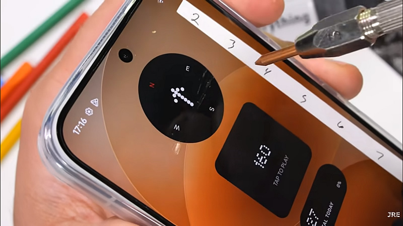 Nothing Phone (4a) Pro dayanıklılık testini sürprizsiz geçti, ancak su korumasıyla ilgili bir ince nokta tespit edildi