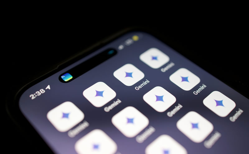 Cloudflare yetkilisi, Google'un yapay zeka eğitimi için veri toplamak amacıyla siteleri “şantaj” olarak kullandığını iddia ediyor