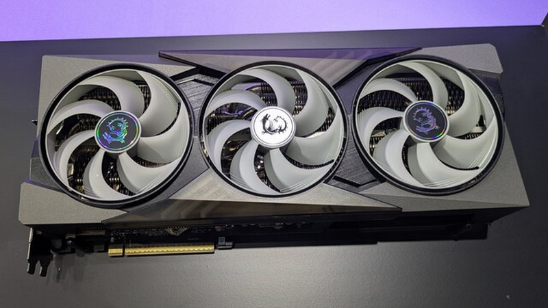 MSI yeni grafik kartları için kristaller ve bronz fan kanatlarıyla soğutma sistemi tanıttı