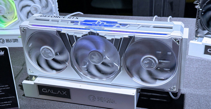 Galax, dört fan ve Swarovski kristalleriyle GeForce RTX 6090 Hall of Fame konseptini tanıttı