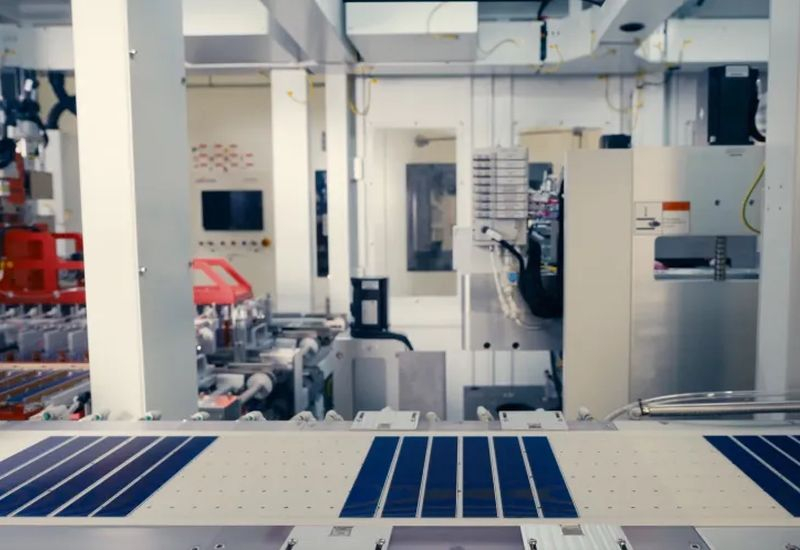 Tesla, Texas'ta güneş panelleri üretmek için devasa bir fabrika kuracak ve bu paneller yalnızca Dünya gezegeninde değil, başka yerlerde de kullanılacak.
